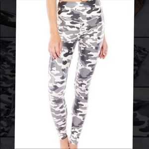 ELECTRIC YOGA REVOLUTIONARY CAMO LEGGINGS